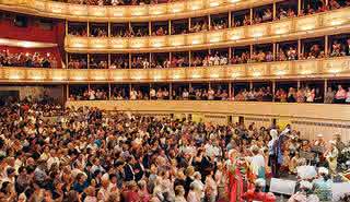 莫扎特之夜：维也纳歌剧院音乐会和晚宴