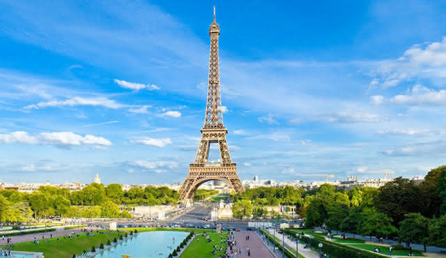 Eiffel Tower, Guided Tour with Summit - 16 DEC 2023