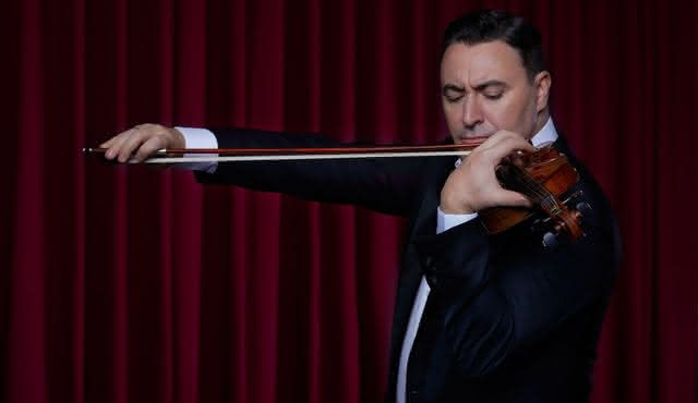 Maxim Vengerov plays Brahms