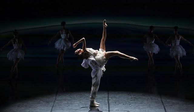 Ballet Preljocaj: Swan Lake